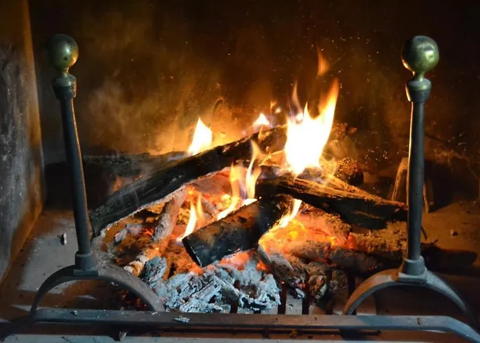 Hotell Casa Elpatiodelmaestrazgo Villarroya de los Pinares