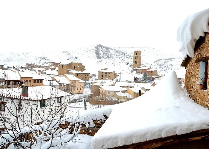 Casa Elpatiodelmaestrazgo * Villarroya de los Pinares